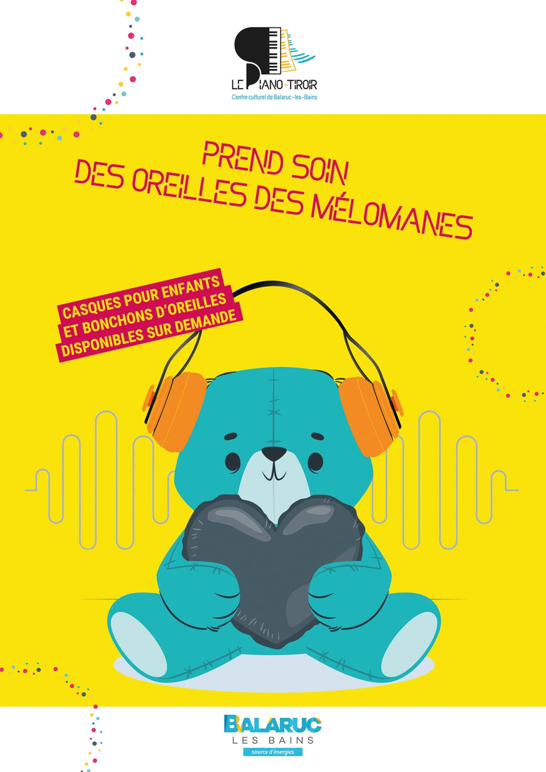 Prévention audition, un ourson en peluche est équipé d'un casque anti-bruit. Le centre culturel de Balaruc-les-Bains prend soin des oreilles des jeunes mélomanes.